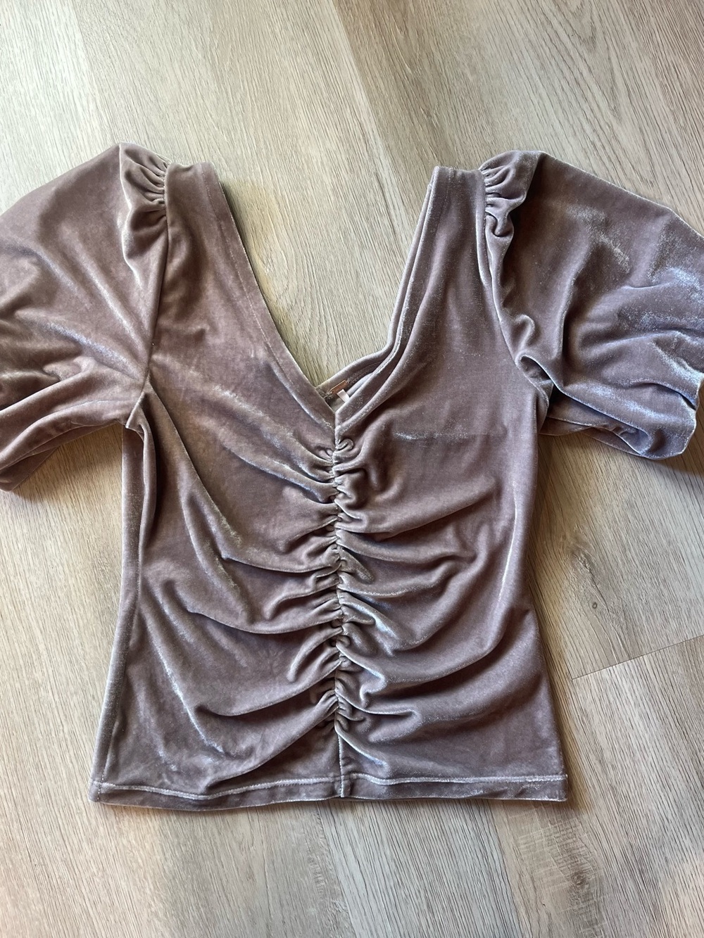 Velvet Ruched V-Neck Puff Sleeve Top - Taupe Free People size small